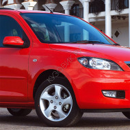 Крыло переднее правое в цвет кузова Mazda 2 DY (2003-2007)